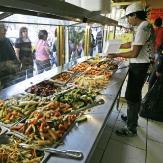 Restauranteros piden más inspección a negocios de comida china