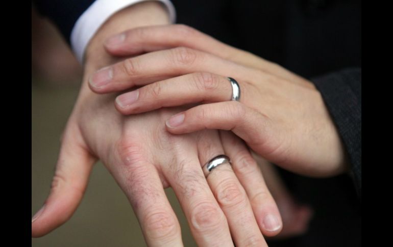 Tras el rechazo del Registro Civil para casarlos, dos hombres promovieron un amparo, que les gue concedido por un juez. EL INFORMADOR / ARCHIVO