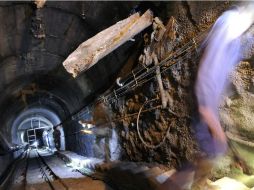 Las acciones para rescatar a los 17 trabajadores que están atrapados continúan. EFE / ARCHIVO