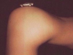 'RoadTrippin like', escribe Kendall para acompañar la fotografía que ya ha causado revuelo en Internet. INSTAGRAM / kendalljenner