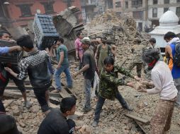 se han registrado al menos 16 réplicas de entre 4.2 y 6.6 grados. AFP / P. Mathema