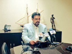 Anteriormente, Carlos Lomelí fue acusado de tener vínculos con el crimen organizado y de portar un arma de fuego sin permiso. TWITTER / @MovCiudadanoZap