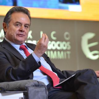 Prevén ingresos de 300 mil MDD a México por petróleo