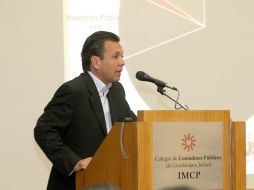 Lemus se reunió este jueves con con integrantes del Instituto Mexicano de Ejecutivos de Finanzas. ESPECIAL / Pablo Lemus