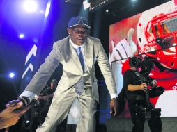 Elegido. El defensivo Randy Gregory celebra su selección por parte de los Cowboys de Dallas. AP /