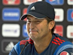 José Manuel de la Torre, director técnico de las Chivas, sólo piensa en el triunfo para el próximo domingo ante Morelia. MEXSPORT / A. Macías