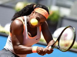 Serena quiere ser la primera tenista en ganar tres veces este torneo. AFP / G. Julien