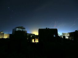 'Saná vivió una noche tranquila después de que cesaran las explosiones de los misiles antiaéreos', dijo el sanaíta,Tawfic Abdelwahab. EFE / Y. Arhab