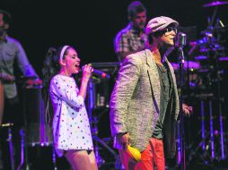 Renovados. El Teatro Diana fue la sede para mostrar 'Acústico', que lanzarán en junio. EL INFORMADOR / F. Atilano