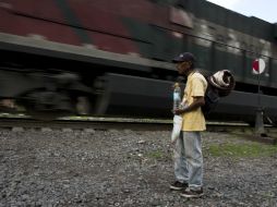 Experto señala que los mexicanos ya no van a otro país, sólo cambian de estado. AP / ARCHIVO