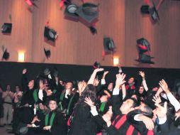 En la actualidad, tener una buena educación y un título universitario no son garantía de éxito. ESPECIAL /