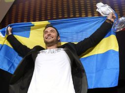 Zelmerlöw se proclama el nuevo rey de la canción en Europa. EFE / H. Fohringer