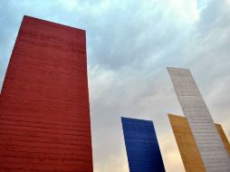 Emblema de la arquitectura de Luis Barragán y elemento que domina el horizonte en el Norte de la Ciudad de México. ESPECIAL / wikimedia/ ProtoplasmaKid