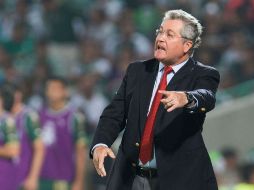 'Los goles son de sorpresa, hubo errores y hoy cometimos muchos errores en media canch', dijo Vucetich, técnico de Querétaro. EL INFORMADOR / J. Martínez