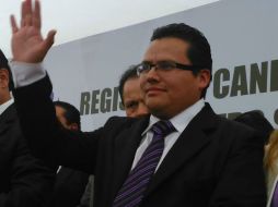 Tanto el dirigente del PES, Rubén Pérez Hernández (foto) como su chofer resultaron ilesos. FACEBOOK / Lic. Rubén Pérez H.