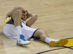 Thompson no volvió al partido después del rodillazo en la cabeza. AP / ARCHIVO