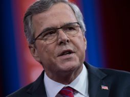 Bush, de 62 años, está casado con la mexico-americana Columba Bush. AFP / ARCHIVO