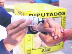 Hoy un porcentaje muy importante de los habitantes del país irá a las casillas y votará o anulará su voto. EL INFORMADOR / F. Atilano