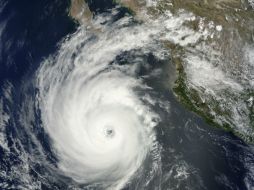 El huracán se ubica a 460 kilómetros al sur de Cabo San Lucas y avanza a 17 kilómetros por hora. AFP / NASA