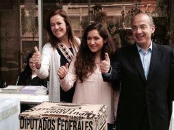 ''La democracia tiene que ver con la participación. Y el voto nos ha costado. Por lo pronto, a participar'', asevera. TWITTER / @FelipeCalderon