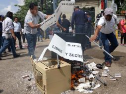 El FEPADETEL registró un total de mil 163 llamadas por disturbios de diversa índole durante el proceso electoral. SUN / ARCHIVO