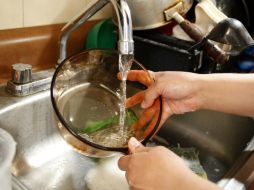 Las autoridades señalan que la mejor medida para prevenir éste padecimiento es reforzar las acciones de higiene básica. EL INFORMADOR / ARCHIVO