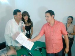 Este domingo entregaron la constancia de mayoría. TWITTER / @CuauhtemocBPSD