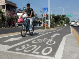 A pesar de la oposición que tuvo al inicio de su construcción, hoy la ciclovía en Santa Margarita es todo un éxito. EL INFORMADOR / A. Hinojosa