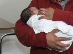 El IMSS lleva a cabo su propia investigación para determinar si hubo negligencia médica mientras continúa el tratamiento requerido. NTX / ARCHIVO