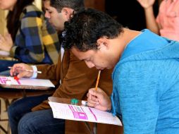 En Oaxaca dejarán de concursar 867 sustentantes, en Michoacán mil 226 y en Chiapas cuatro mil 129, un total de seis mil 222 aspirantes. NTX / ARCHIVO