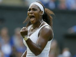 Williams hace un ademán de celebración tras vencer a la tenista británica en un partido que se le escapaba de las manos. AP / K. Wigglesworth