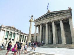 Ningún pueblo es exactamente el mismo que aquel que está en sus raíces y algunos han resultado de la mezcla de más de uno.  /