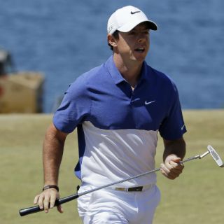 Rory McIlroy está en duda para el Abierto Británico por lesión