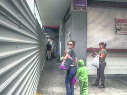 Con los cierres por las obraso, los negocios han tenido que bajar cortinas e incluso se ha vuelto inseguro caminar por esas zonas. EL INFORMADOR / R. Tamayo