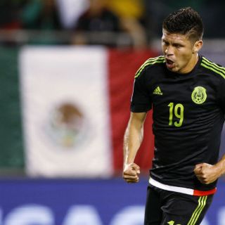 México cumple en su debut