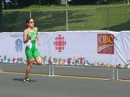 Paola Díaz da la primera medalla de plata para México en los Juegos Panamericanos de Toronto 2015 en la prueba de triatlón. TWITTER / @CONADE