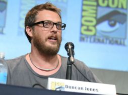 El director de la película, Duncan Jones, presenta pequeños clips de cada personaje de la historia. AP / R. Shotwell