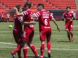 Los tijuanenses mostraron eficacia, misma que espera el técnico argentino Rubén Omar Romano mantengan en el certamen. TWITTER / @XolosOficial
