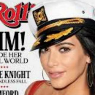 Ofende a Sinead O’Connor aparición de Kim en revista de rock