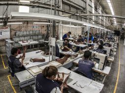 El sueldo impuesto para los empleados asciende en contraste con el descenso del sueldo de obreros. EL INFORMADOR / ARCHIVO