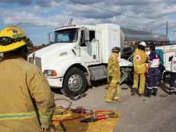 La autopista es abierta a la circulación tras varias horas de limpieza. EL INFORMADOR / ARCHIVO