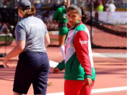 Gómez manifestó que se va triste de no poder llevarse una medalla y una mejor marca. TWITTER / @COM_Mexico
