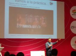 Francisco Pérez y Luis Meixueiro dieron la charla de producción de contenidos musicales multimedia para plataformas en internet. EL INFORMADOR / J. Pérez