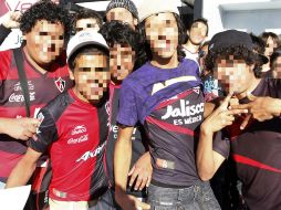 En el partido de Chivas y Atlas se invadió la cancha y se suscitaron actos bandálicos. EL INFORMADOR / ARCHIVO