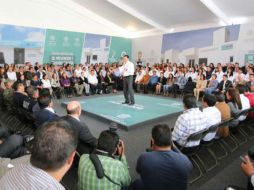 El titular de la Segob hace notar que Eruviel Ávila solicitó que se emitiera el alerta en 11 municipios del Estado de México. TWITTER / @osoriochong