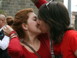 Las parejas del mismo sexo tienen la esperanza de que la igualdad llegue a este ámbito. NTX / ARCHIVO