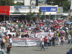 Este viernes 31 de julio se realizó una marcha en la Ciudad de México contra la privatización del sector salud. EL INFORMADOR / A. Hinojosa
