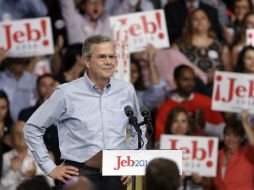 Jeb Bush. El exgobernadotr de Florida es tercero en las encuestas, abajo de Trump y Walker. AP / L. Sladky