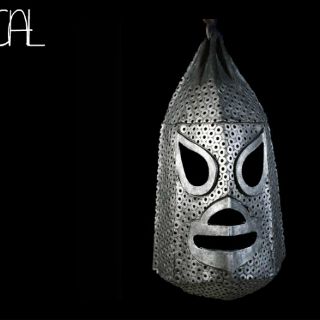 Roban escultura de la máscara de 'El Santo' en la colonia Condesa