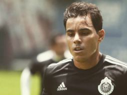 El capitán, Omar Bravo, confía en convertirse en el goleador histórico de Chivas. INSTAGRAM / chivas_oficial
